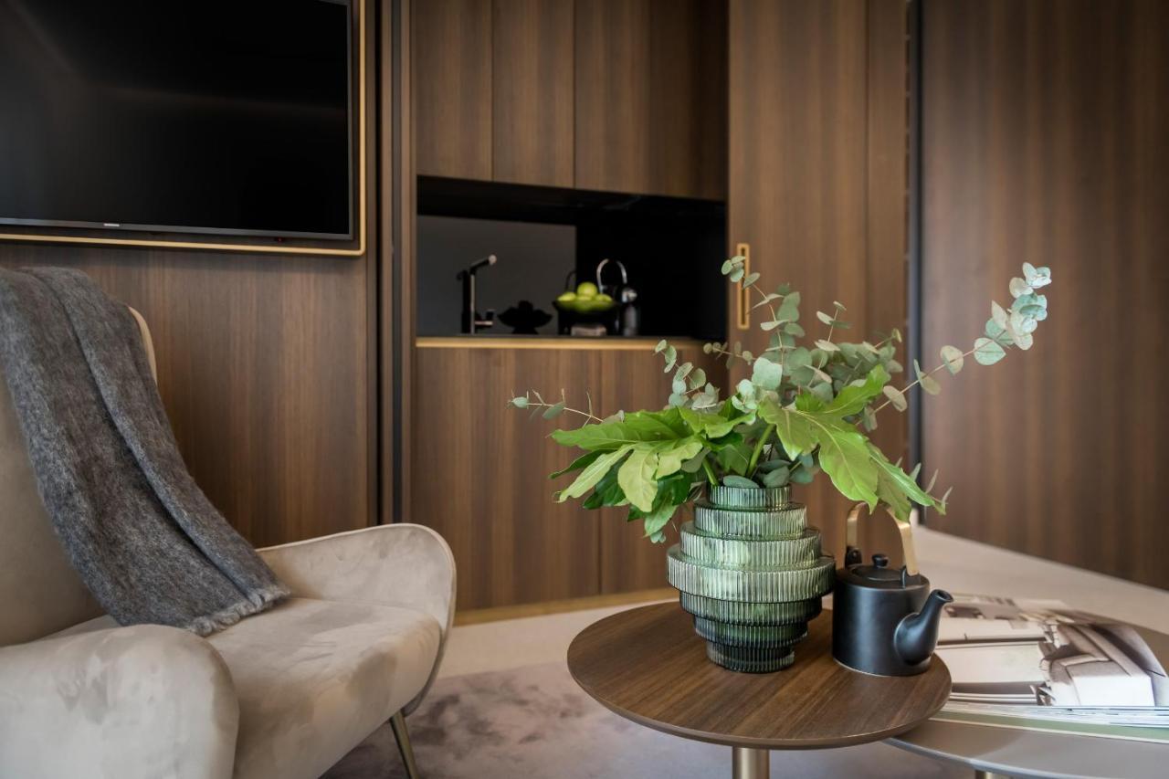 We Me Suite Hotel Riccione Exterior photo