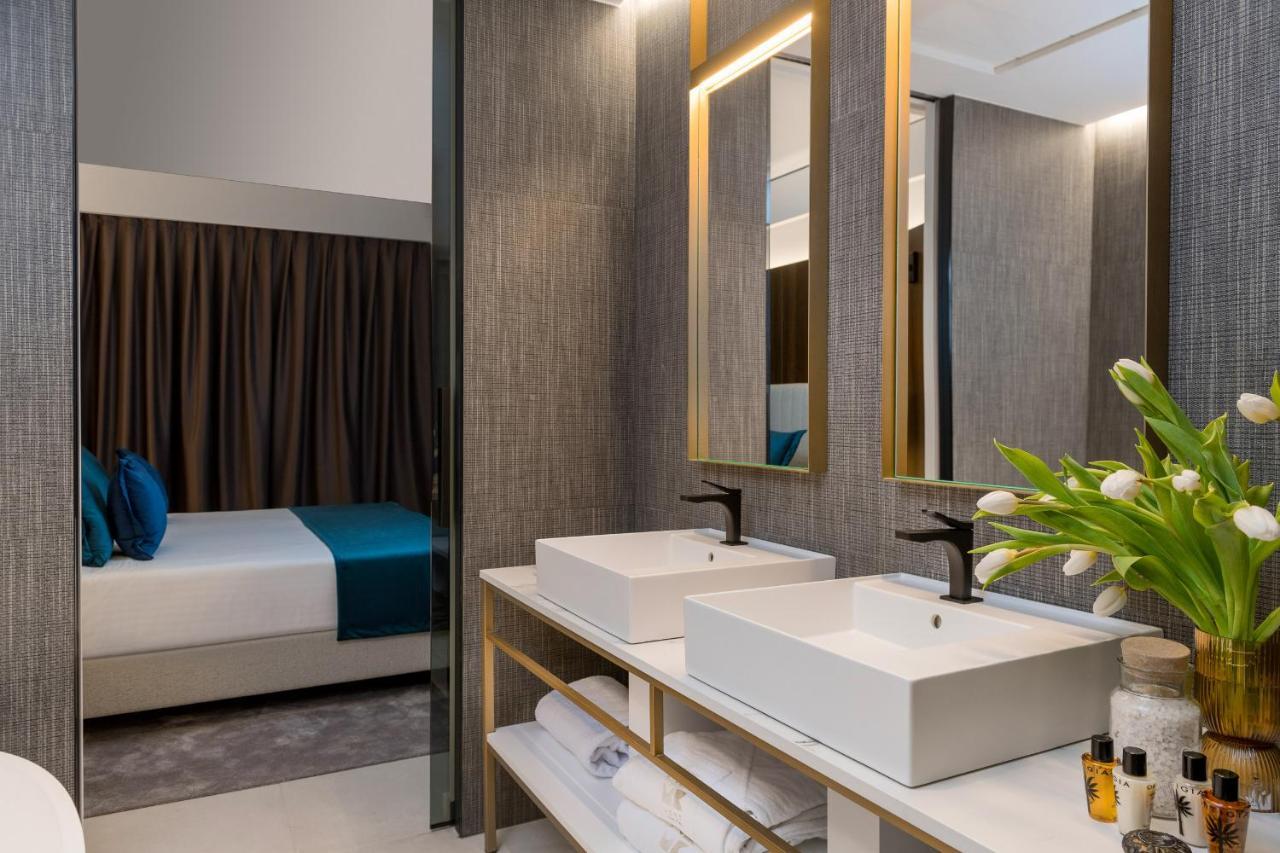 We Me Suite Hotel Riccione Exterior photo