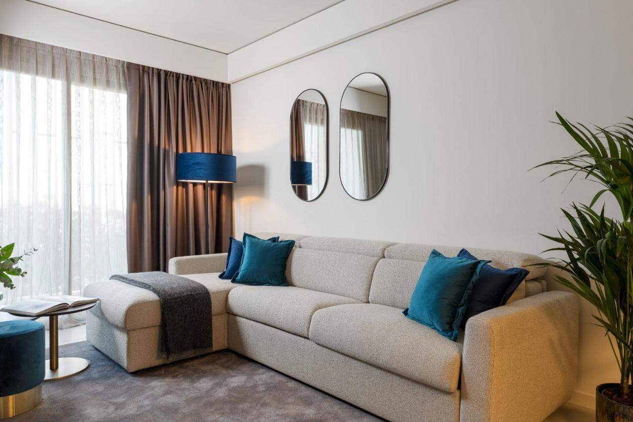 We Me Suite Hotel Riccione Exterior photo